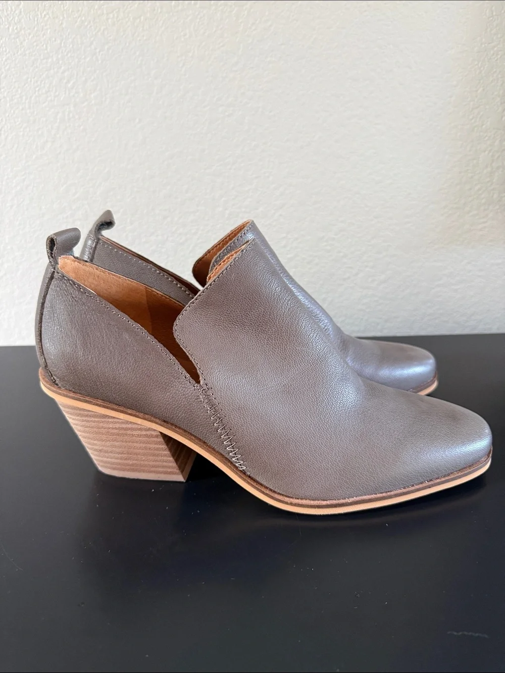 Lucky Brand Victorey Taupe Leather Ankle Booties with Stacked Heel